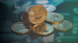 ตลาดคริปโตสูญมูลค่า 19 พันล้านดอลลาร์ หลัง “ทรัมป์” เก็บภาษีนำเข้าจีน 100% เขย่าตลาดโลก